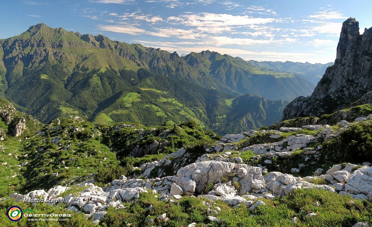 23 Panorama dalla Valle dei Bruciati....JPG